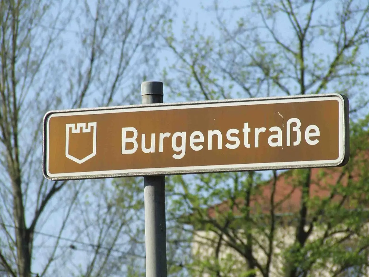 Burgenstraße